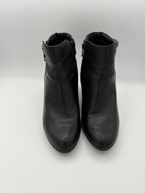 Women’s Laura Ashley Size 8 Black Leather Ankle Boots